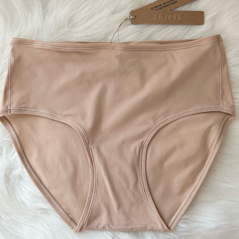 SKIMS Fits Everybody Brief M PN-BRF-9321
